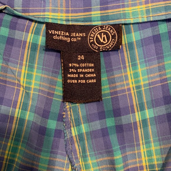 Venezia Jeans Women's Multi-Color Plaid Print Capri Pants, Size 24 - Picture 6 of 6